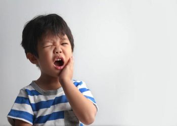 Sâu răng trẻ em: Nguyên nhân và cách phòng bệnh