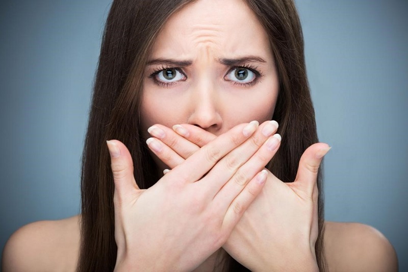 Đắng miệng hôi miệng gây ảnh hưởng tới sinh hoạt của người bệnh
