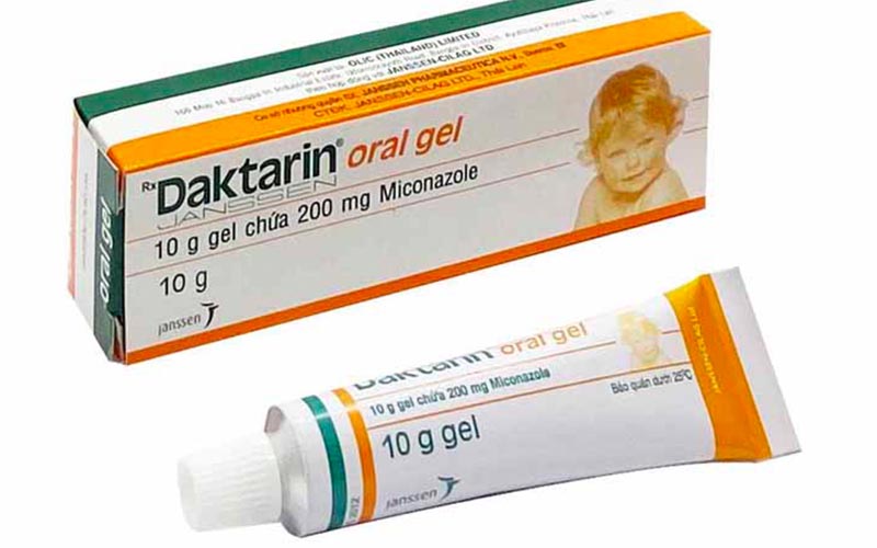 Thuốc Daktarin được sử dụng trong điều trị nhiễm nấm Candida tại khoang miệng
