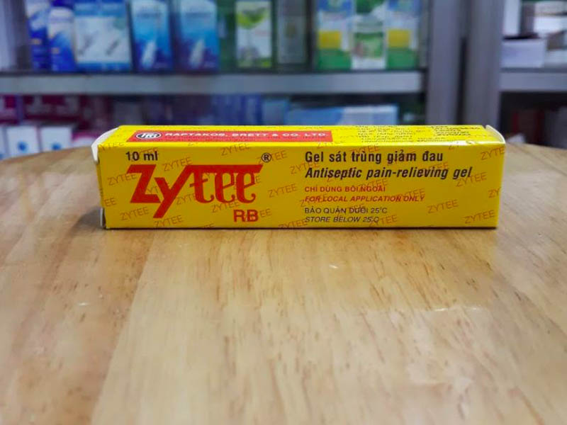 Zytee RB ở dạng gel bôi rất dễ dàng khi sử dụng
