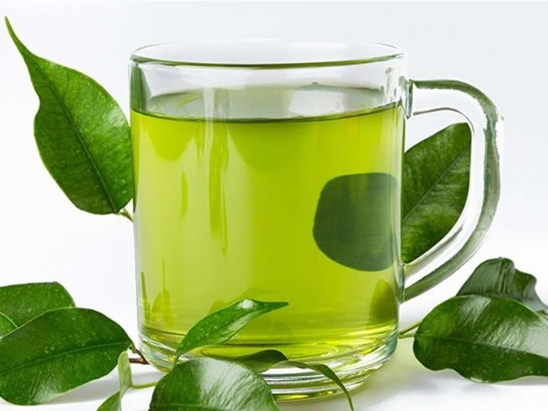 Nước trà xanh chữa viêm chân răng hiệu quả ngay tại nhà 